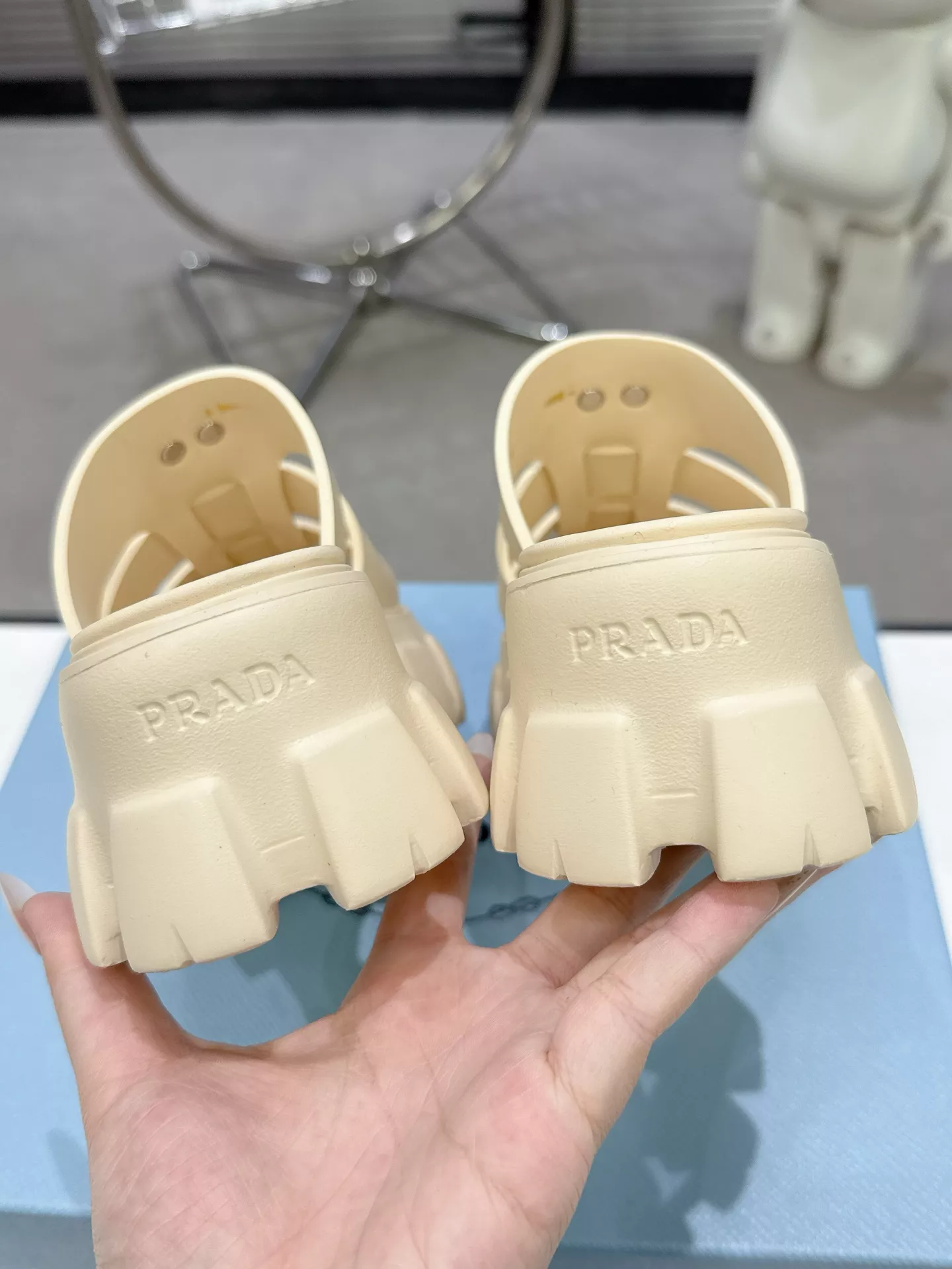 Prada Slippers For Women Minimalist 1151