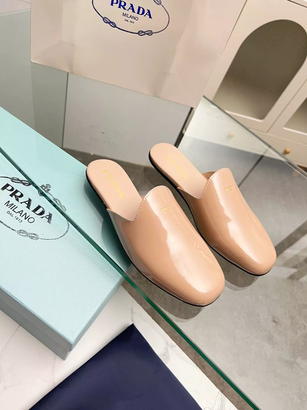 Prada Slippers For Women ModernLook 2156