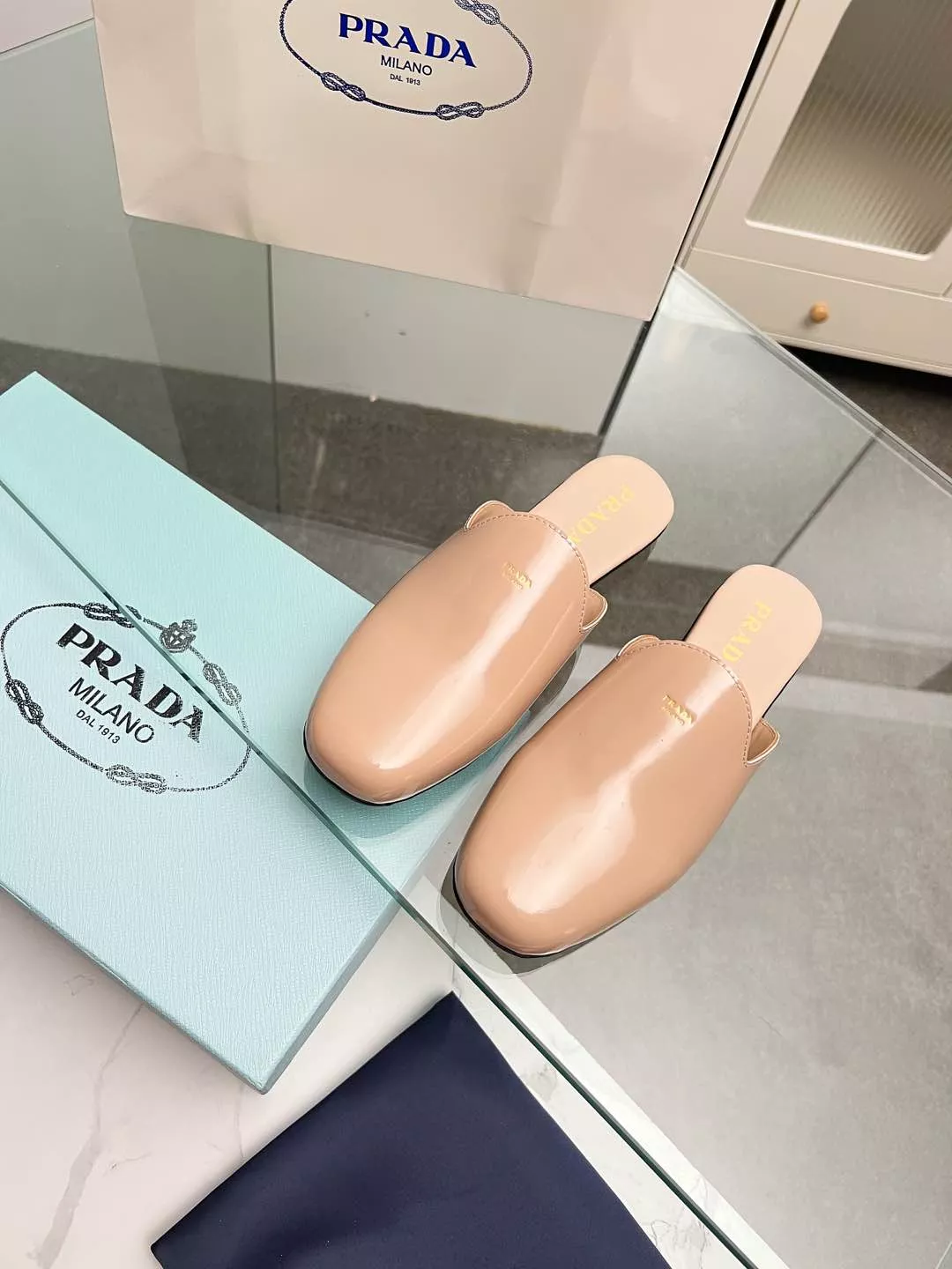 Prada Slippers For Women ModernLook 2156