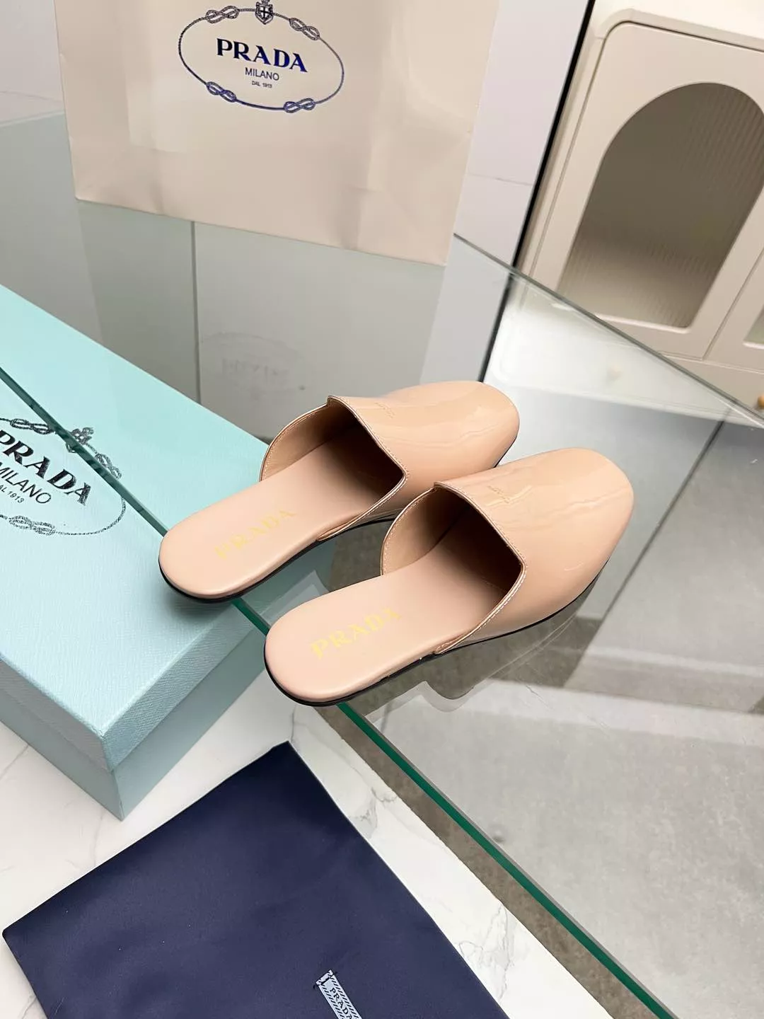 Prada Slippers For Women ModernLook 2156