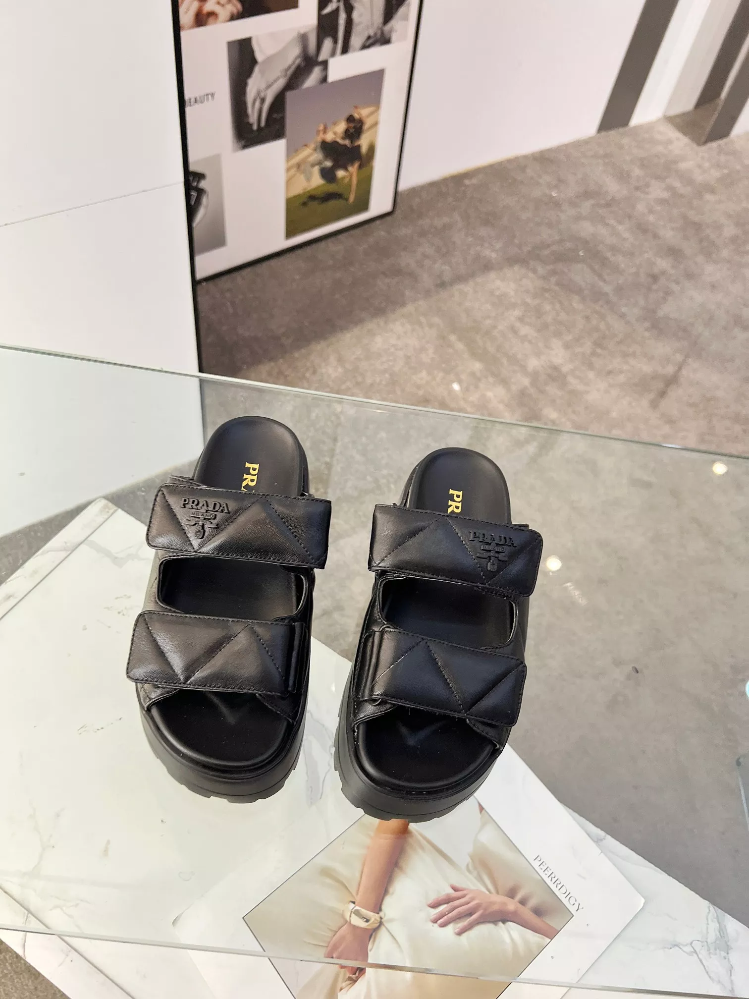 Prada Slippers For Women Popular 681