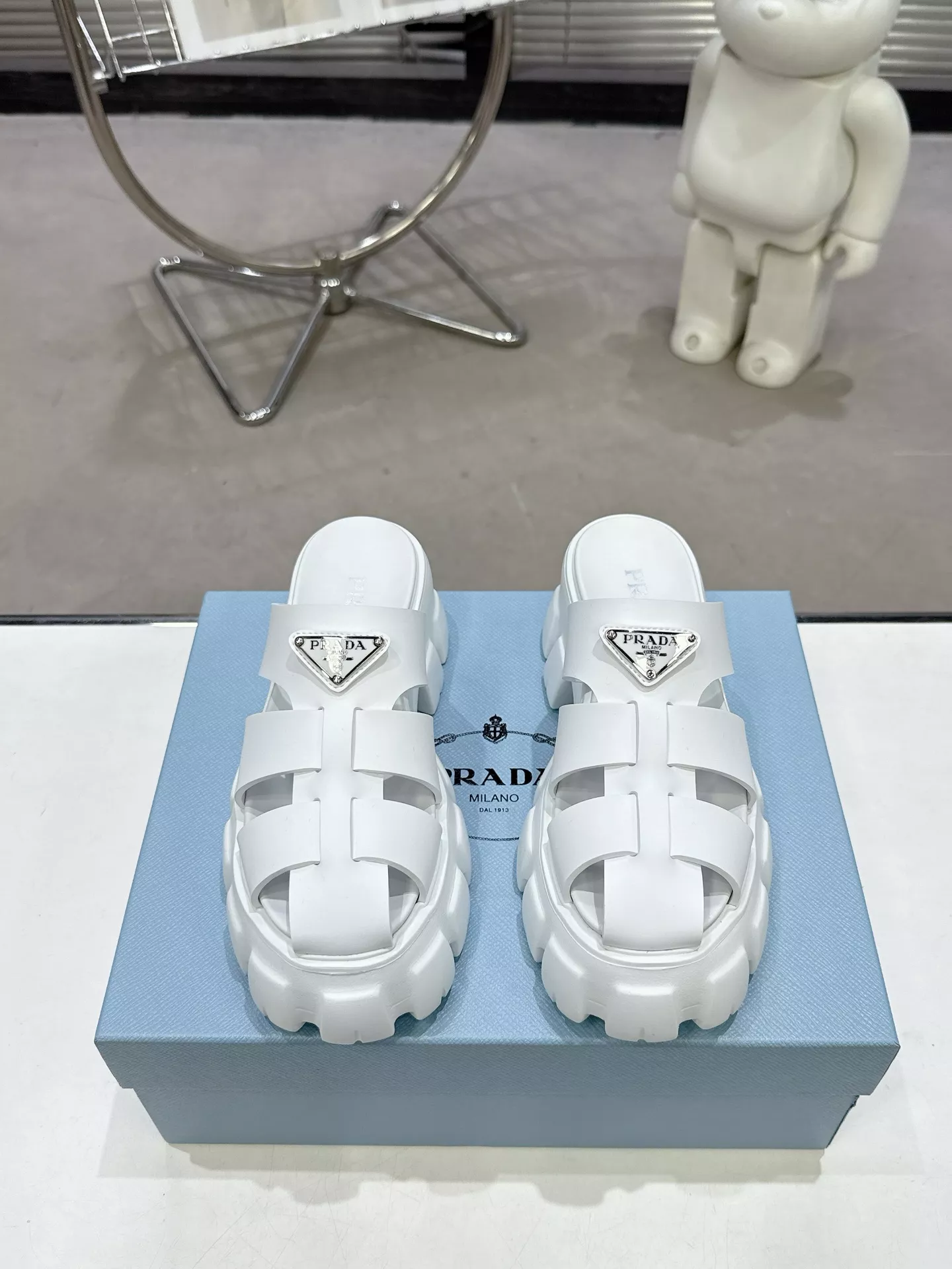 Prada Slippers For Women Refined 9203