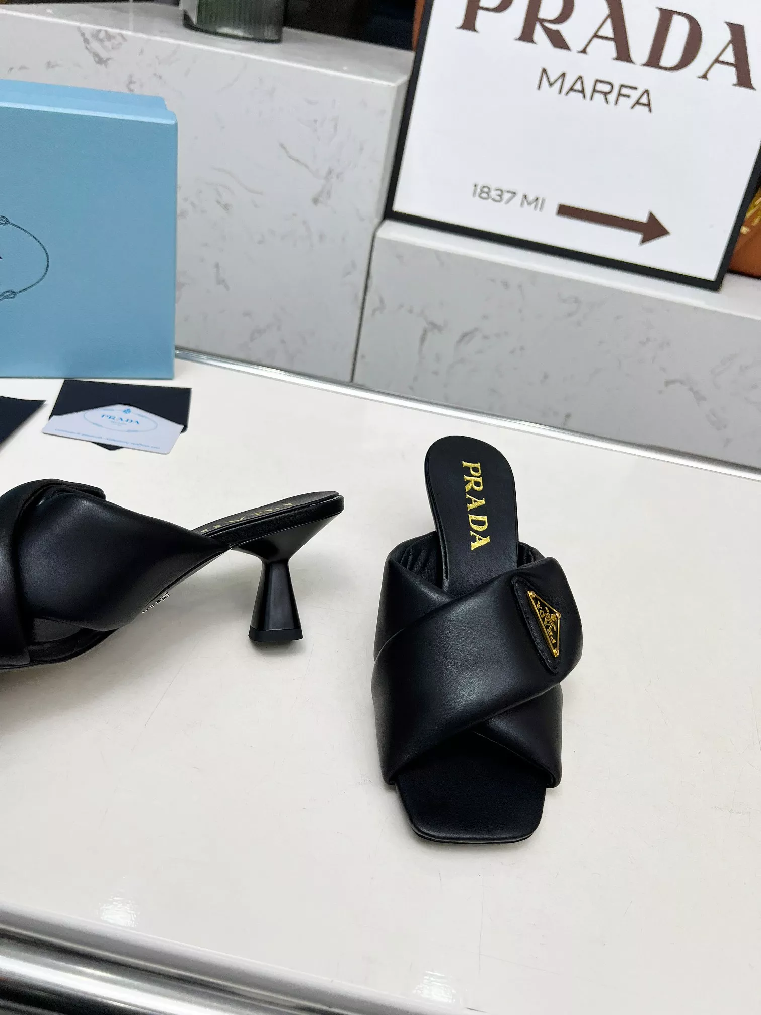 Prada Slippers For Women Resilient 6499