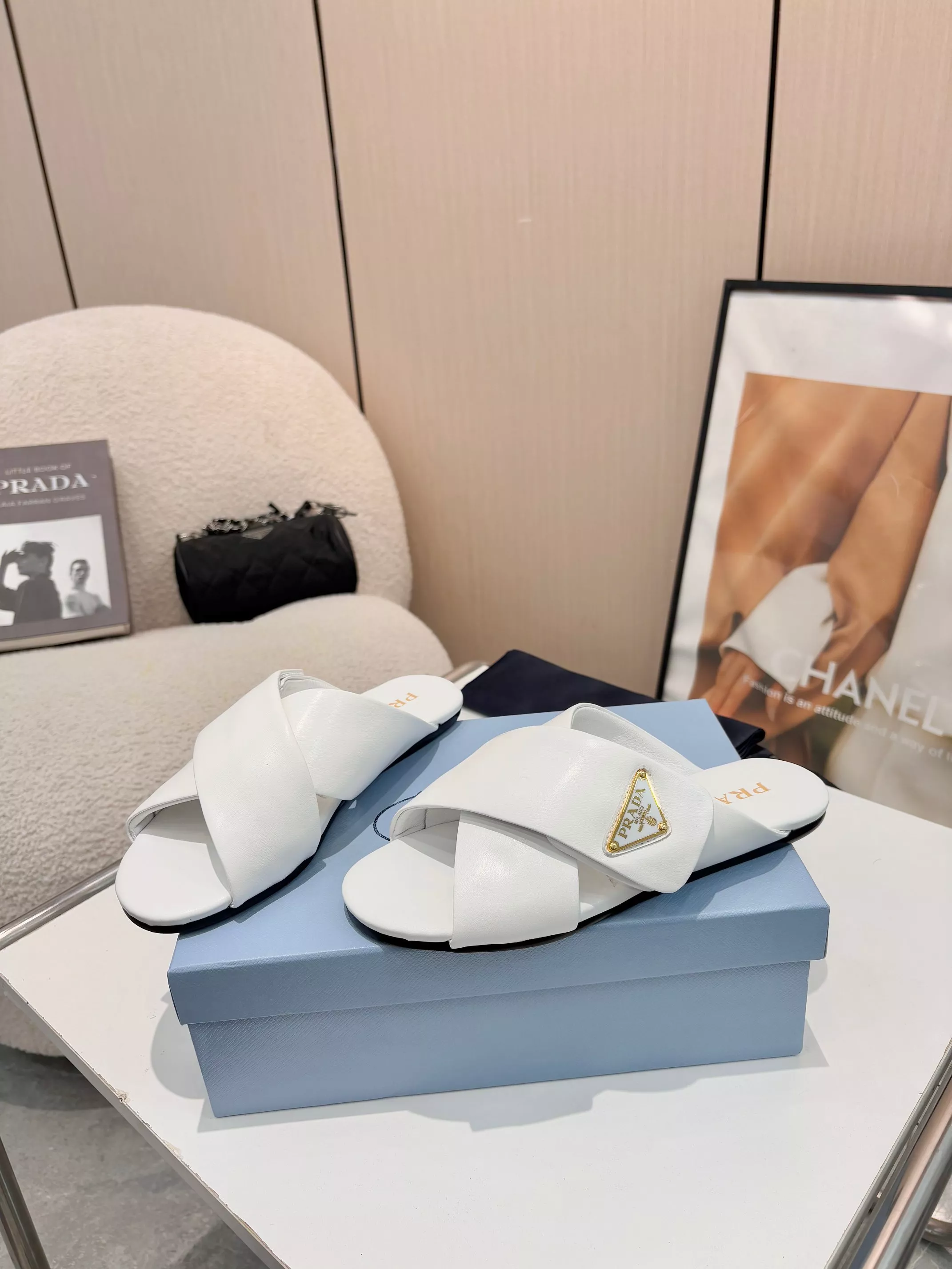 Prada Slippers For Women SmartChoice 1631