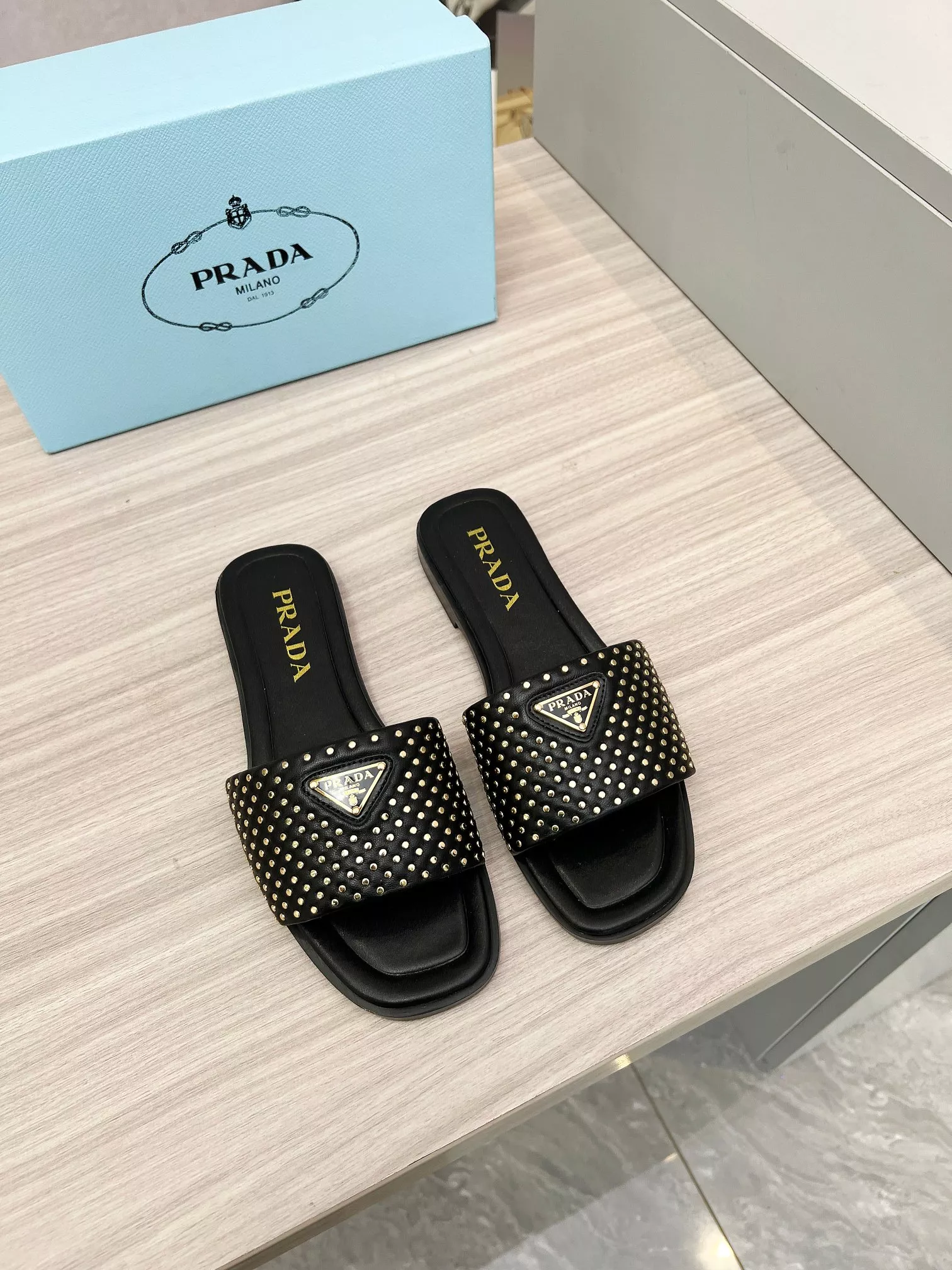 Prada Slippers For Women Soft 1252