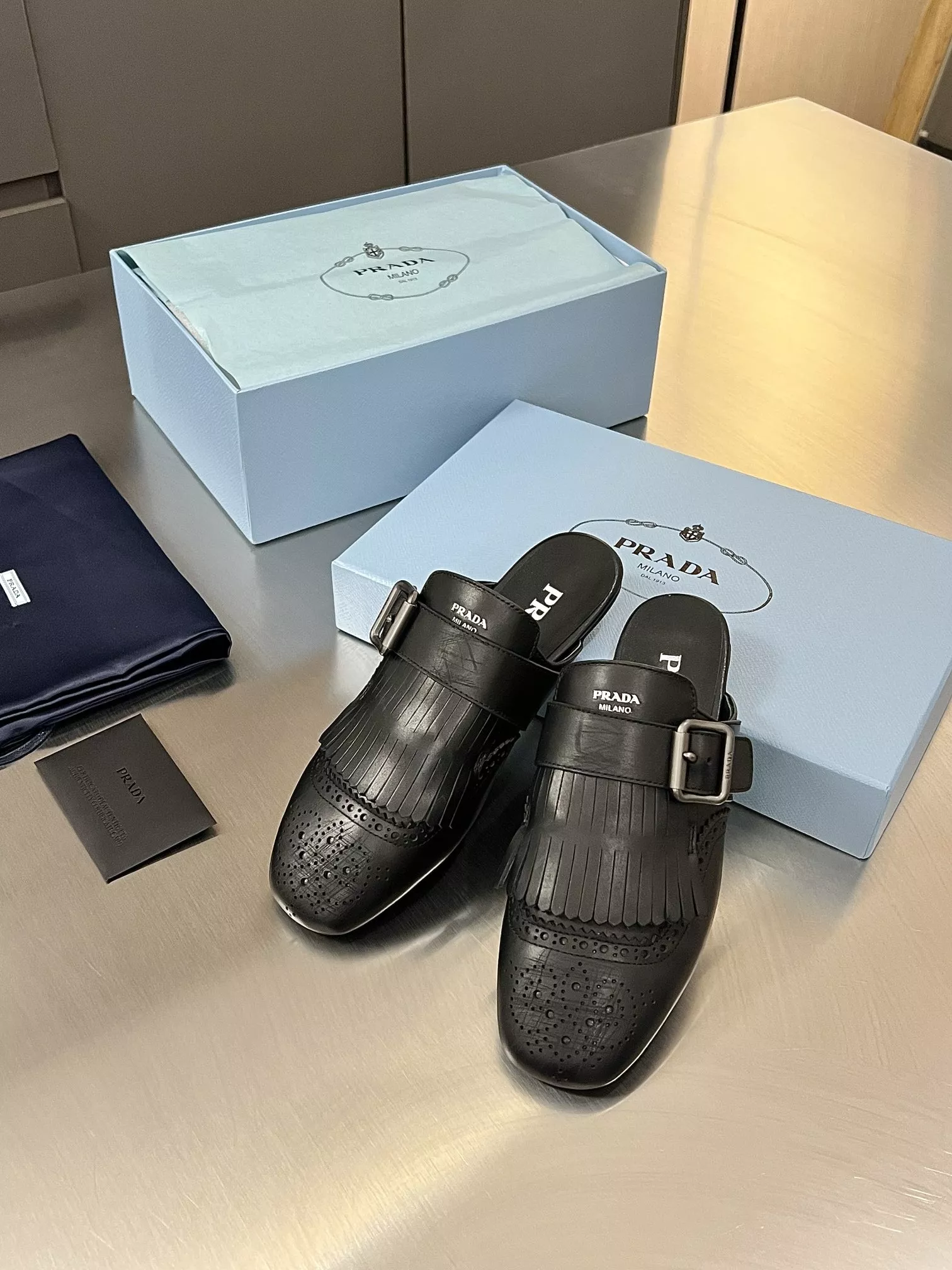Prada Slippers For Women Timeless 4414