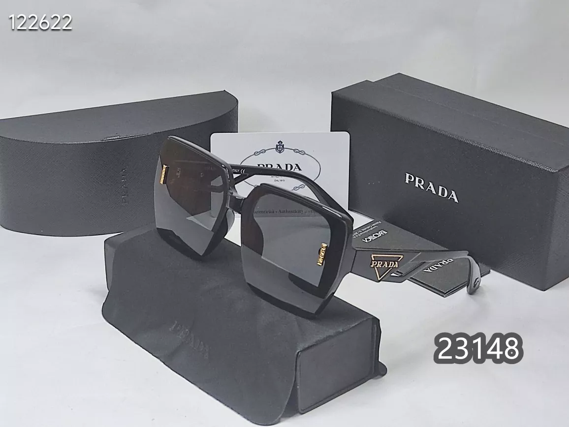 Prada Sunglasses Versatile 8887