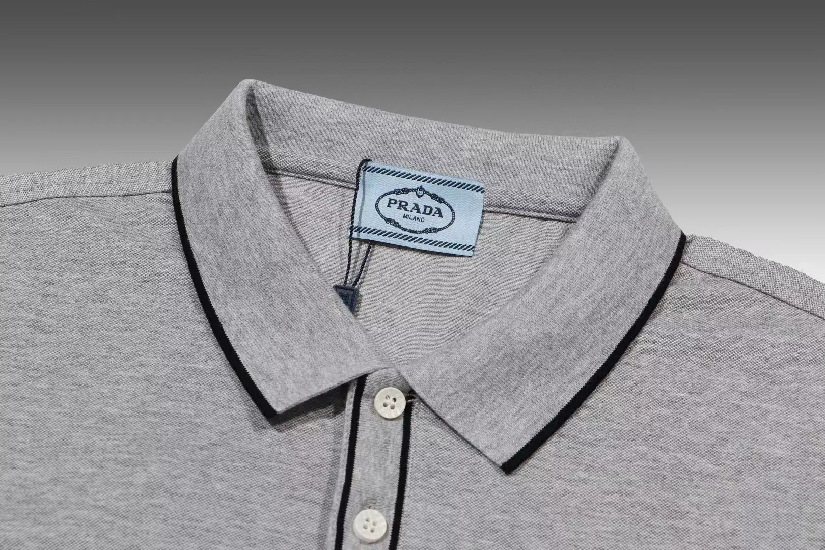 Prada T-Shirts Short Sleeved For Men Affordable 8164