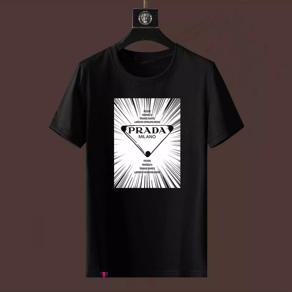 Prada T-Shirts Short Sleeved For Men Bold 2536