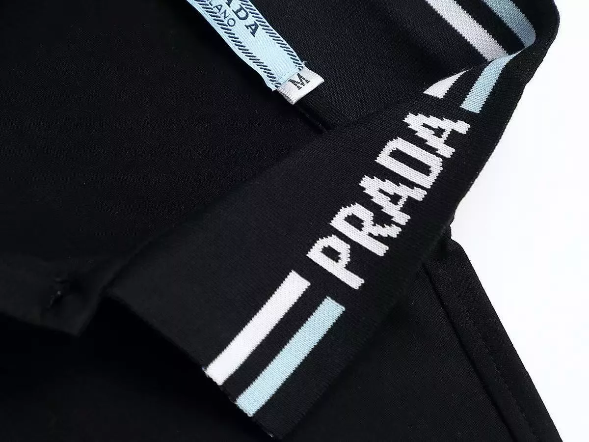 Prada T-Shirts Short Sleeved For Men Comfortable 8946