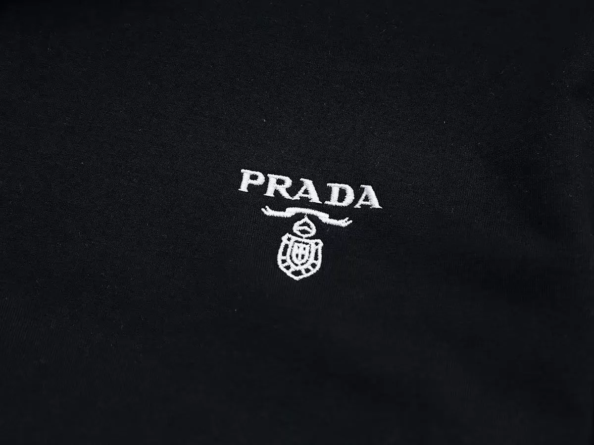 Prada T-Shirts Short Sleeved For Men Comfortable 8946
