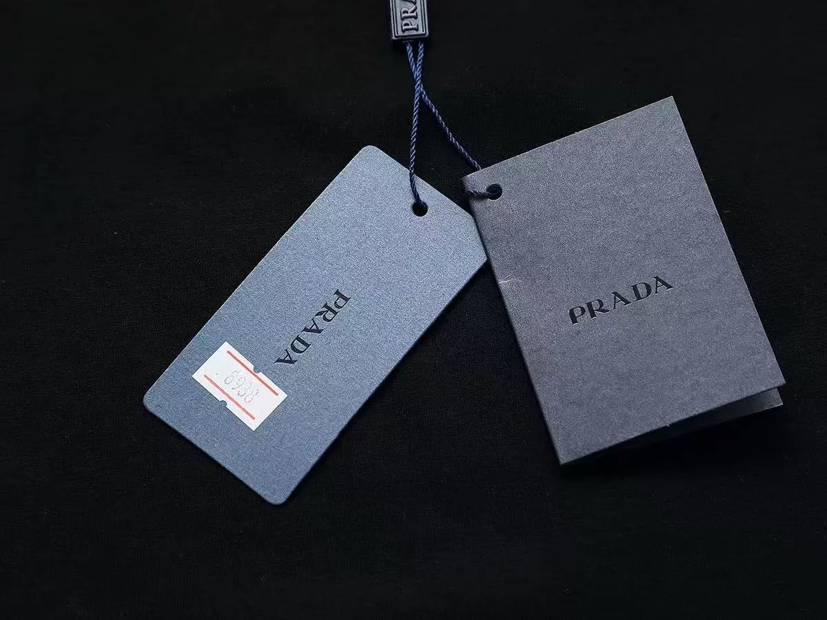 Prada T-Shirts Short Sleeved For Men Comfortable 8946