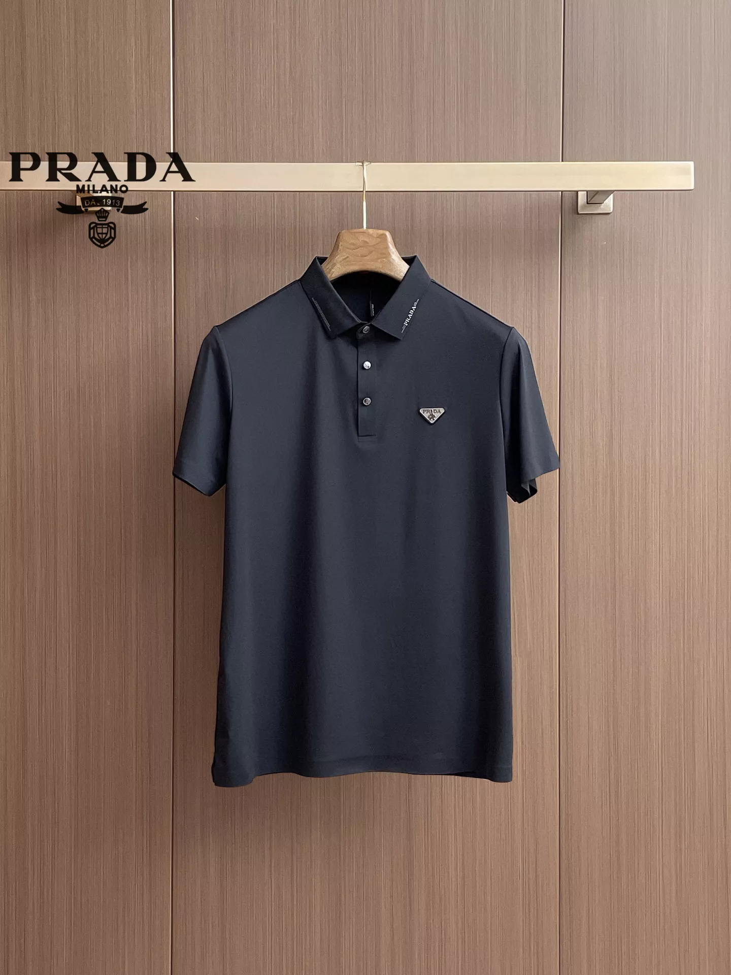 Prada T-Shirts Short Sleeved For Men Functional 1884