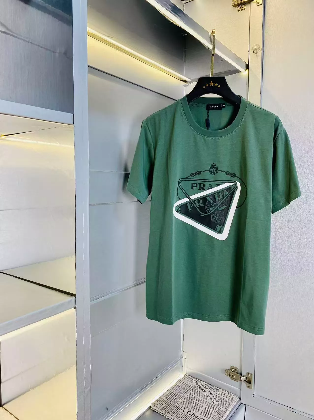 Prada T-Shirts Short Sleeved For Men GoAnywhere 9233