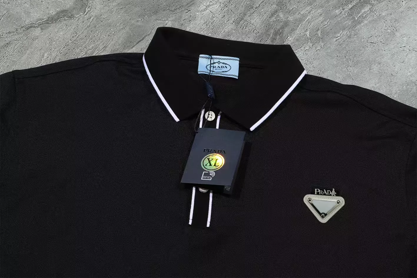 Prada T-Shirts Short Sleeved For Men Lightweight 2266