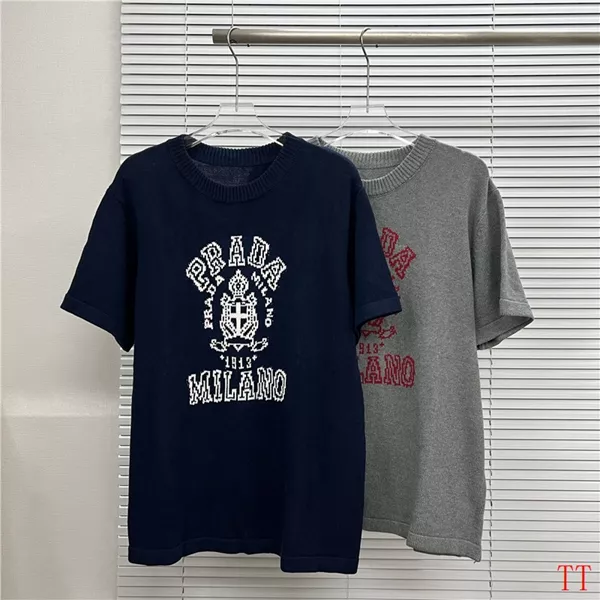 Prada T-Shirts Short Sleeved For Men Minimalist 9062