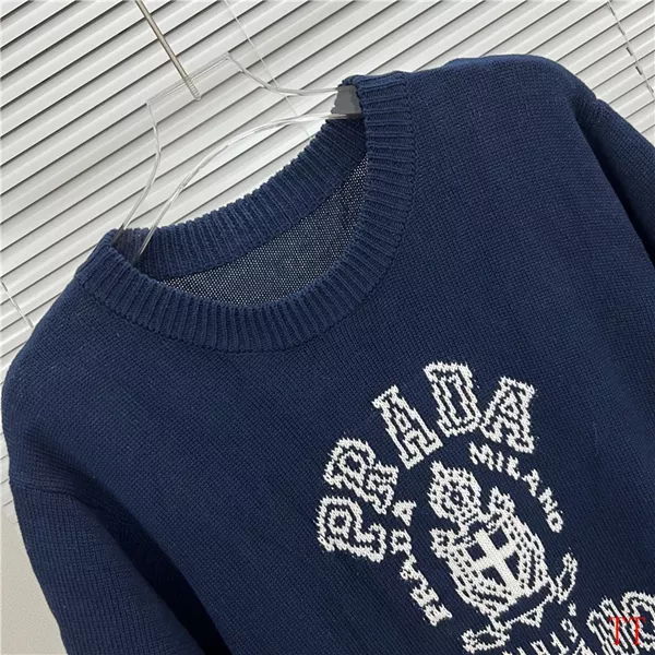 Prada T-Shirts Short Sleeved For Men Minimalist 9062