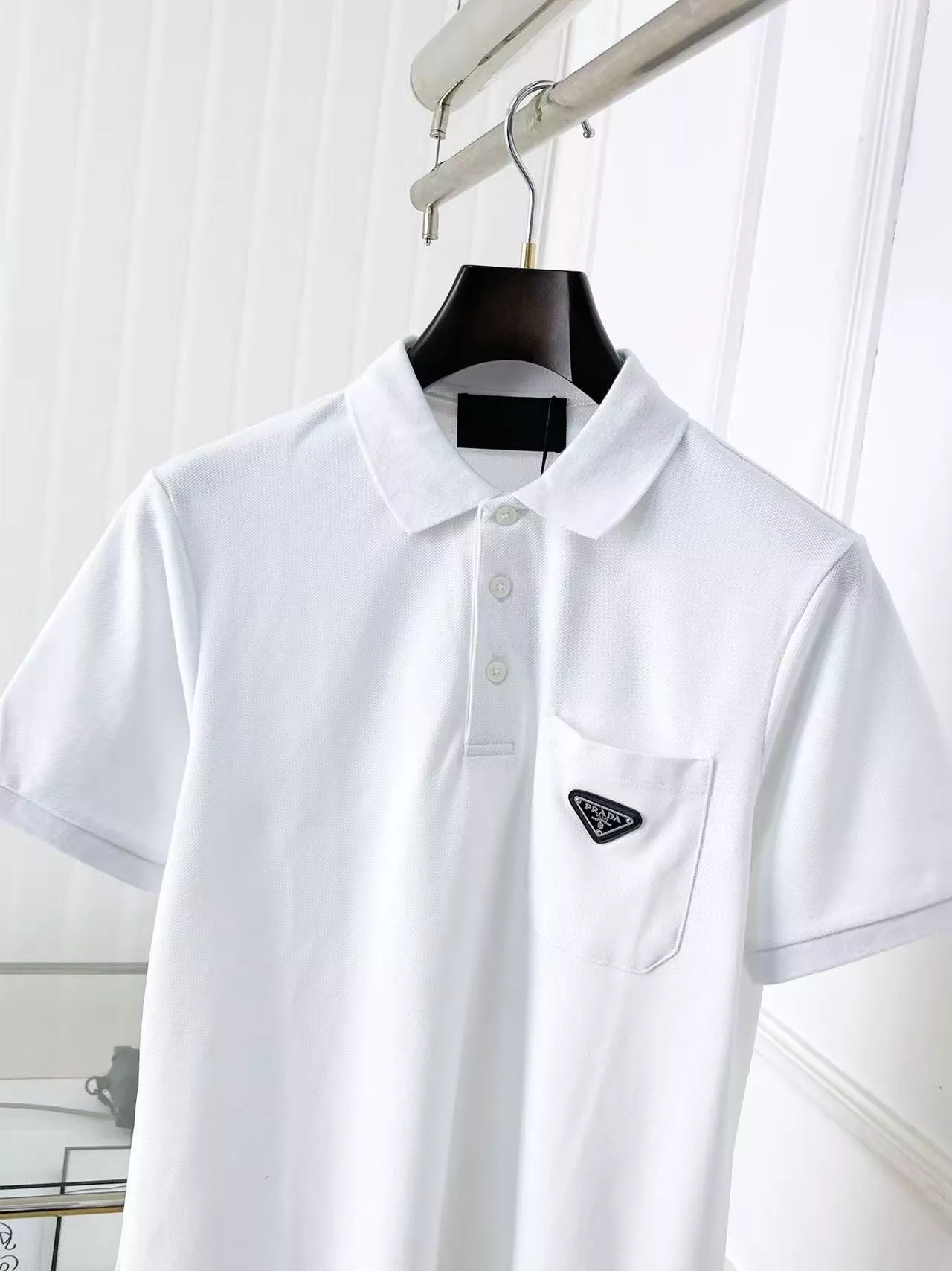Prada T-Shirts Short Sleeved For Men Reliable 6136
