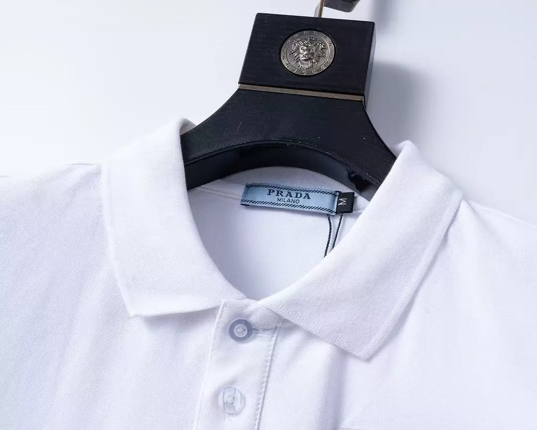 Prada T-Shirts Short Sleeved For Men Resilient 2438