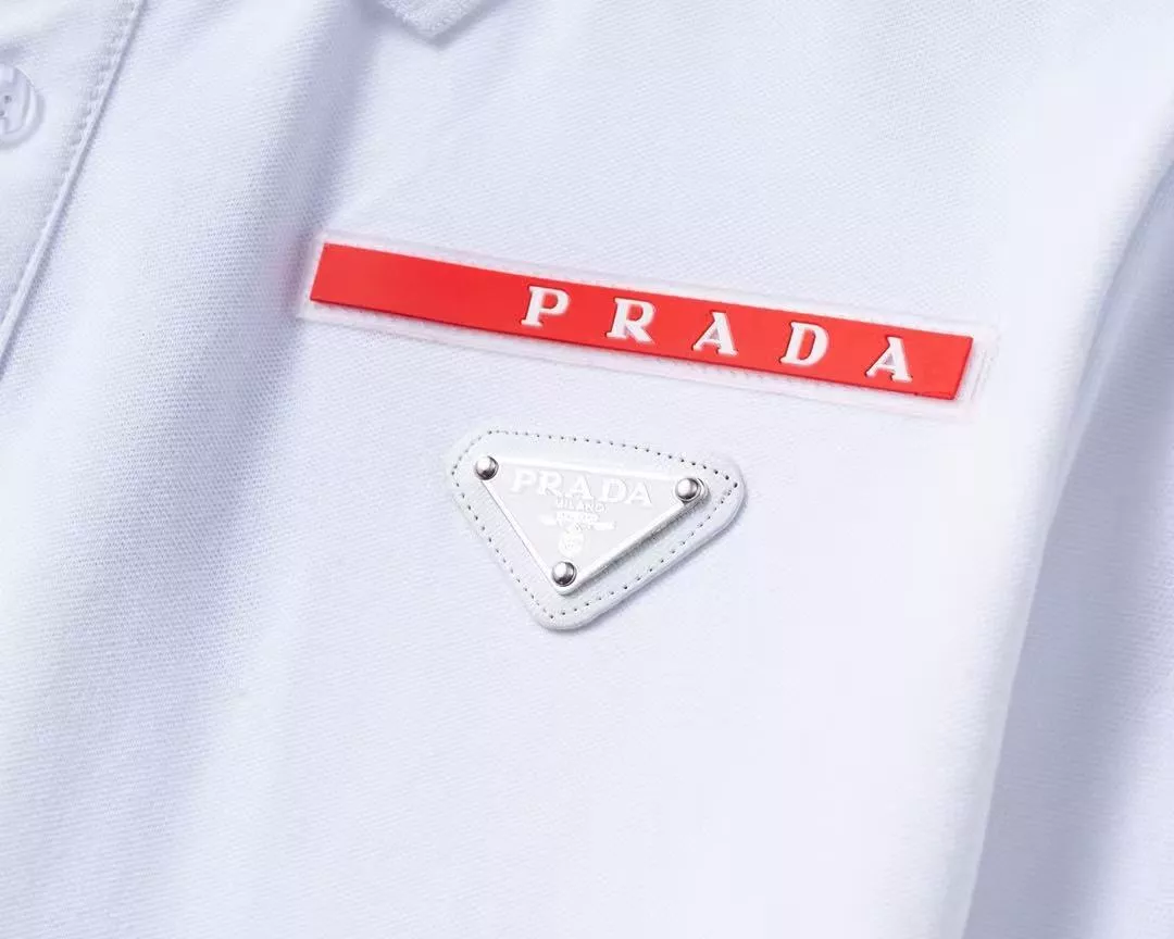 Prada T-Shirts Short Sleeved For Men Resilient 2438