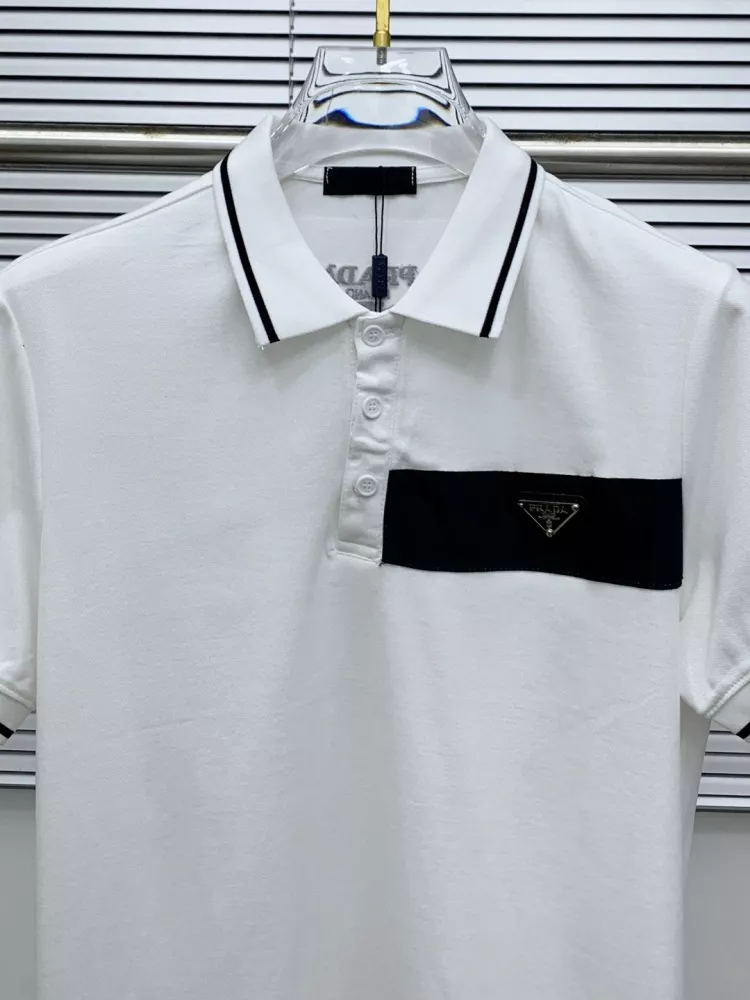 Prada T-Shirts Short Sleeved For Men Sophisticated 9458