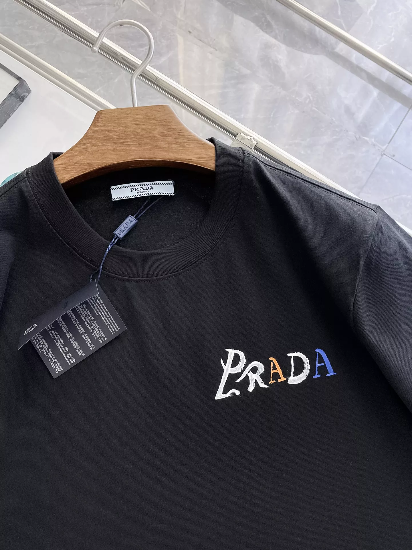 Prada T-Shirts Short Sleeved For Men Trendsetting 828