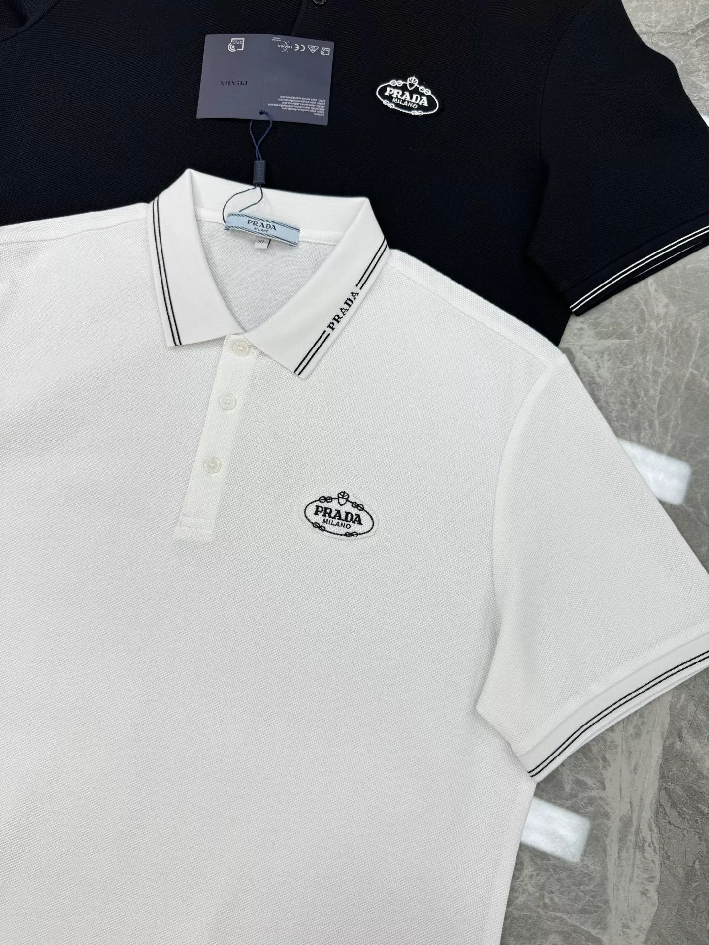 Prada T-Shirts Short Sleeved For Men Vibrant 5485
