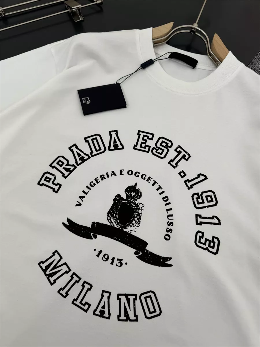 Prada T-Shirts Short Sleeved For Unisex DailyWear 6972