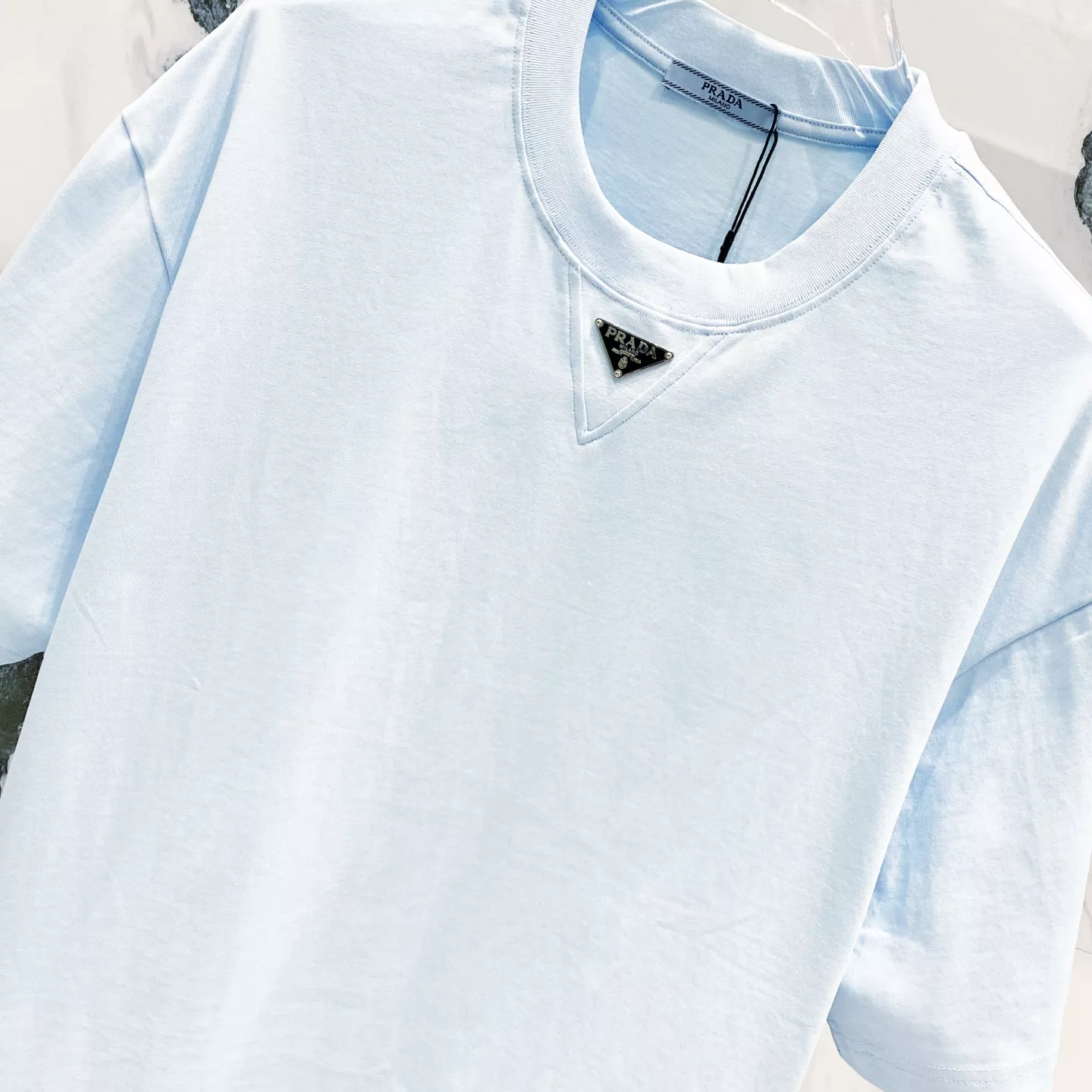 Prada T-Shirts Short Sleeved For Unisex DailyWear 8441