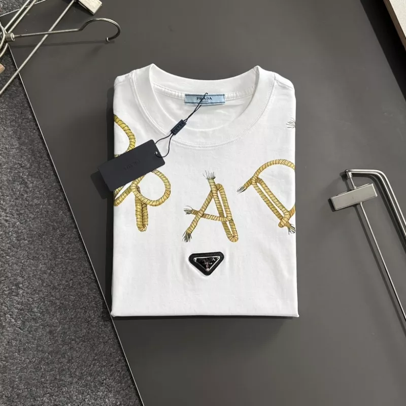 Prada T-Shirts Short Sleeved For Unisex Efficient 9458