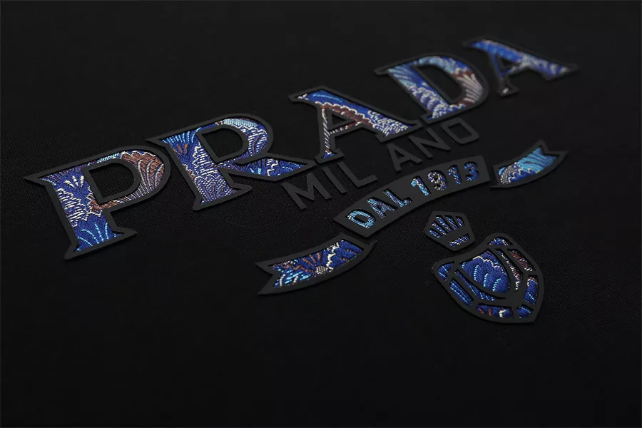 Prada T-Shirts Short Sleeved For Unisex Minimalist 5654