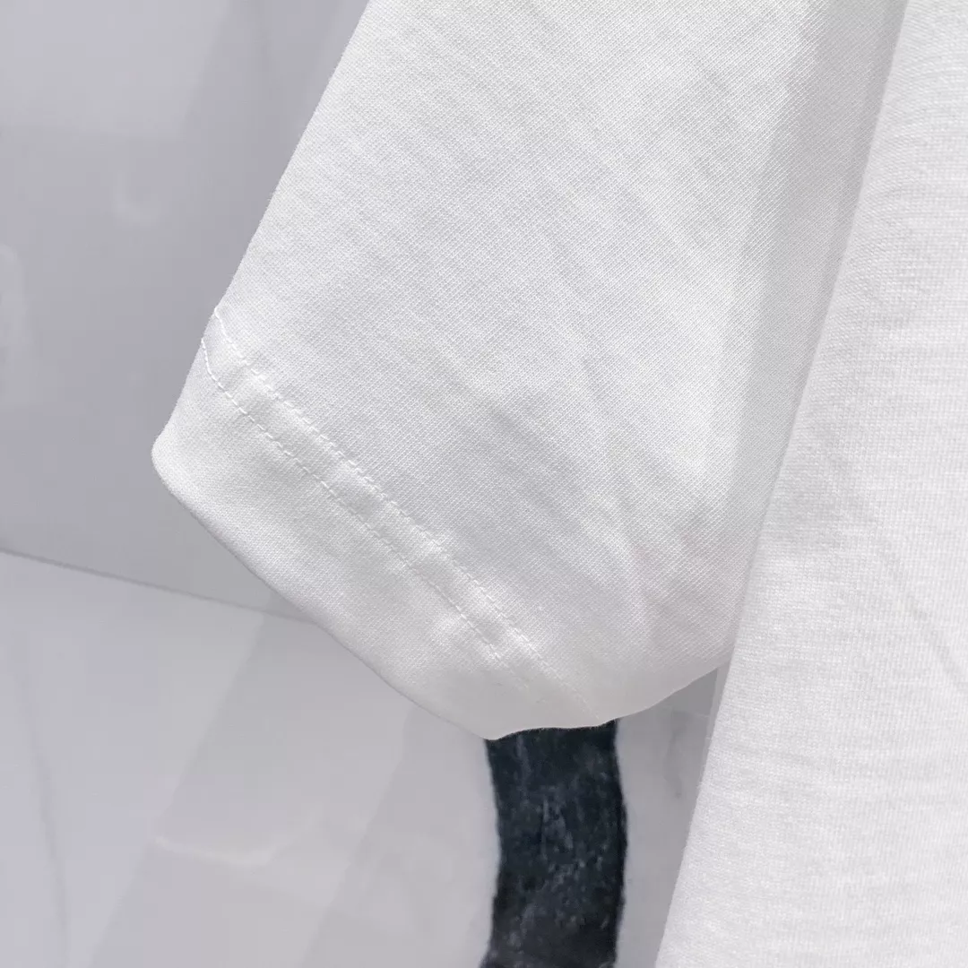 Prada T-Shirts Short Sleeved For Unisex Resilient 3208