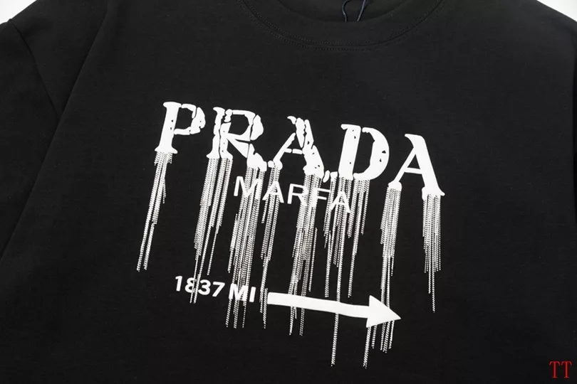 Prada T-Shirts Short Sleeved For Unisex Sleek 1664