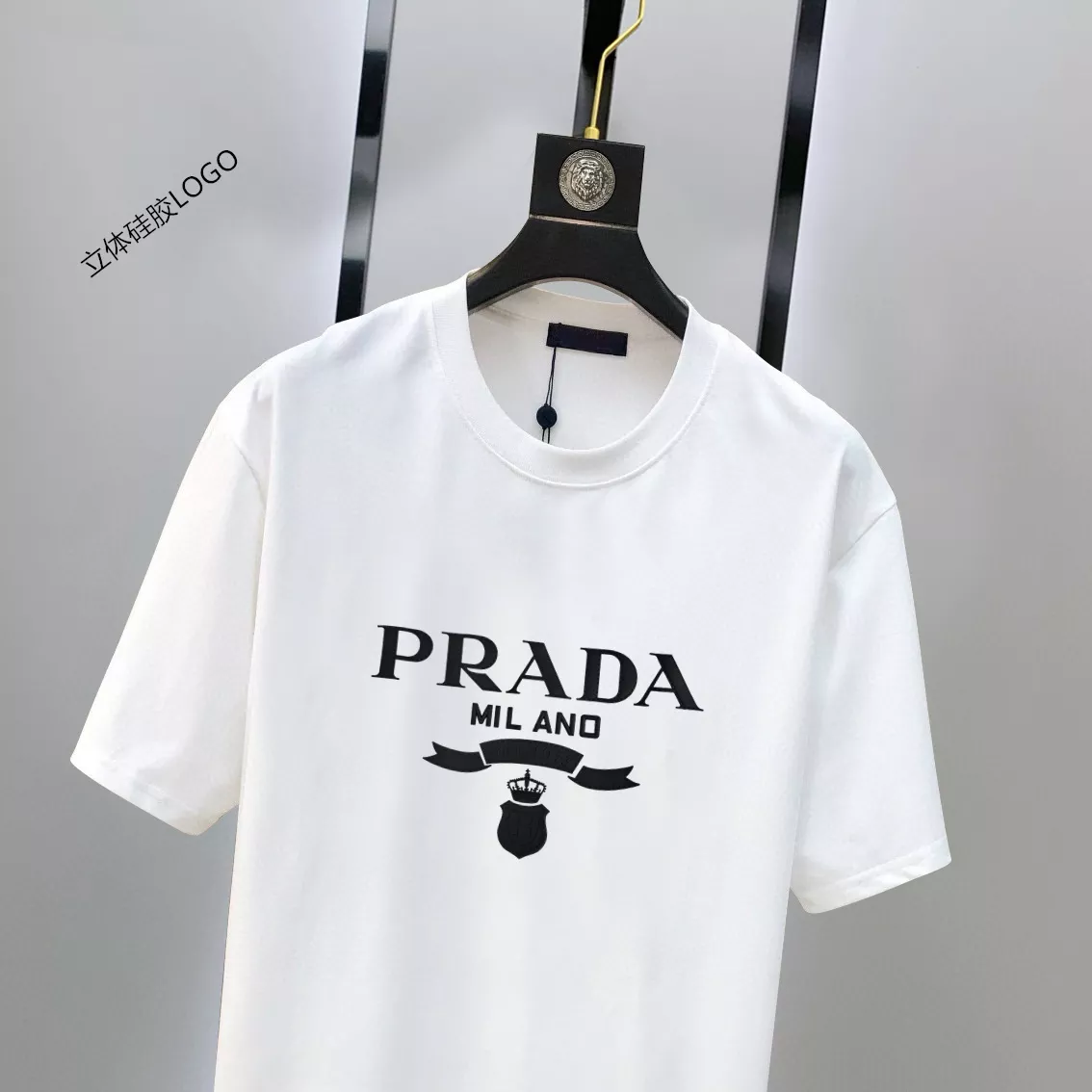 Prada T-Shirts Short Sleeved For Unisex Sophisticated 7107