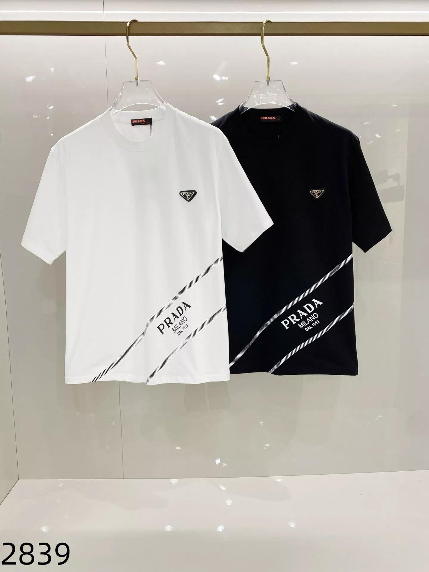 Prada T-Shirts Short Sleeved For Unisex Vibrant 7246