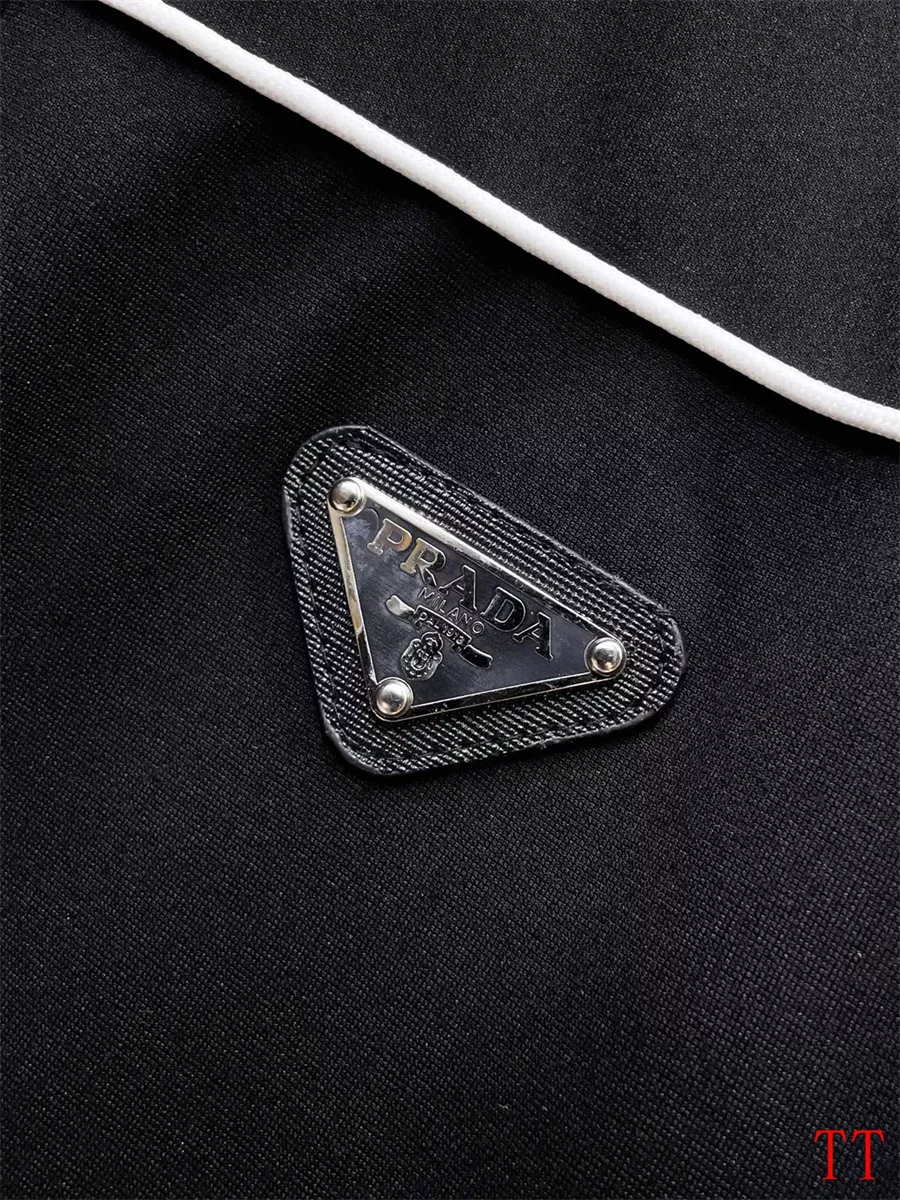 Prada Tracksuits Long Sleeved For Men Bright 3988