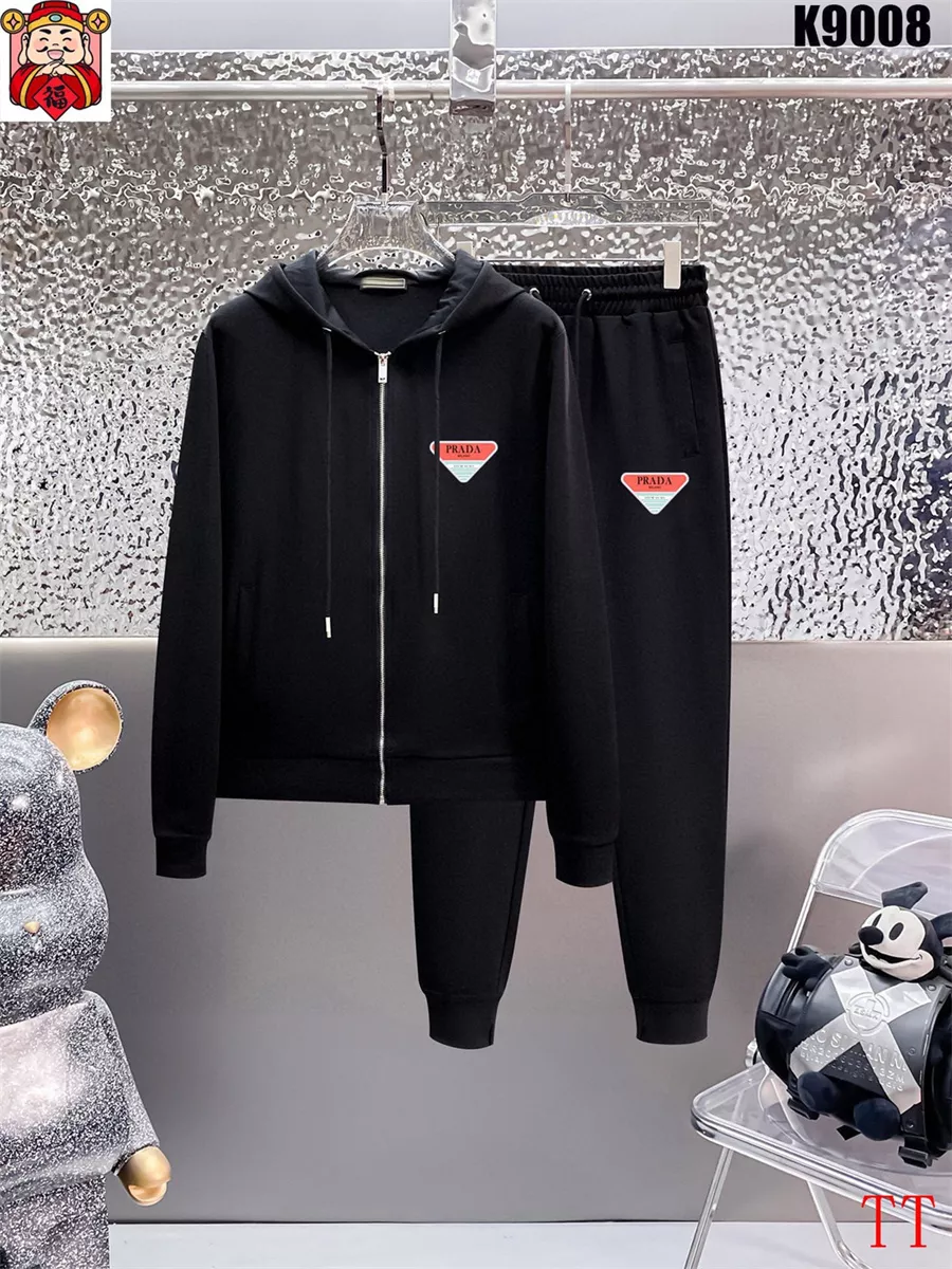 Prada Tracksuits Long Sleeved For Men Comfortable 7891