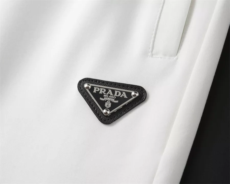 Prada Tracksuits Long Sleeved For Men EasyMatch 8050