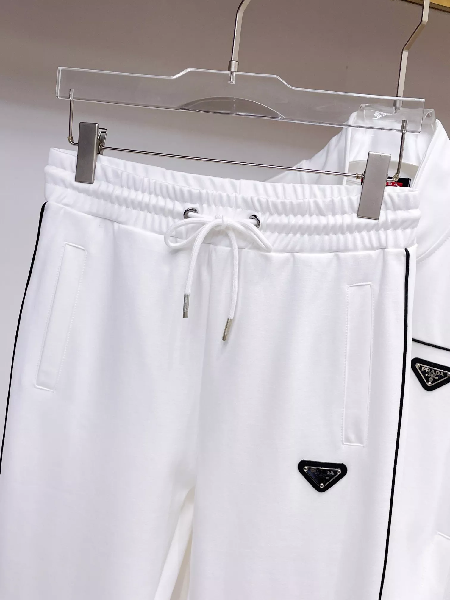 Prada Tracksuits Long Sleeved For Men Timeless 7291