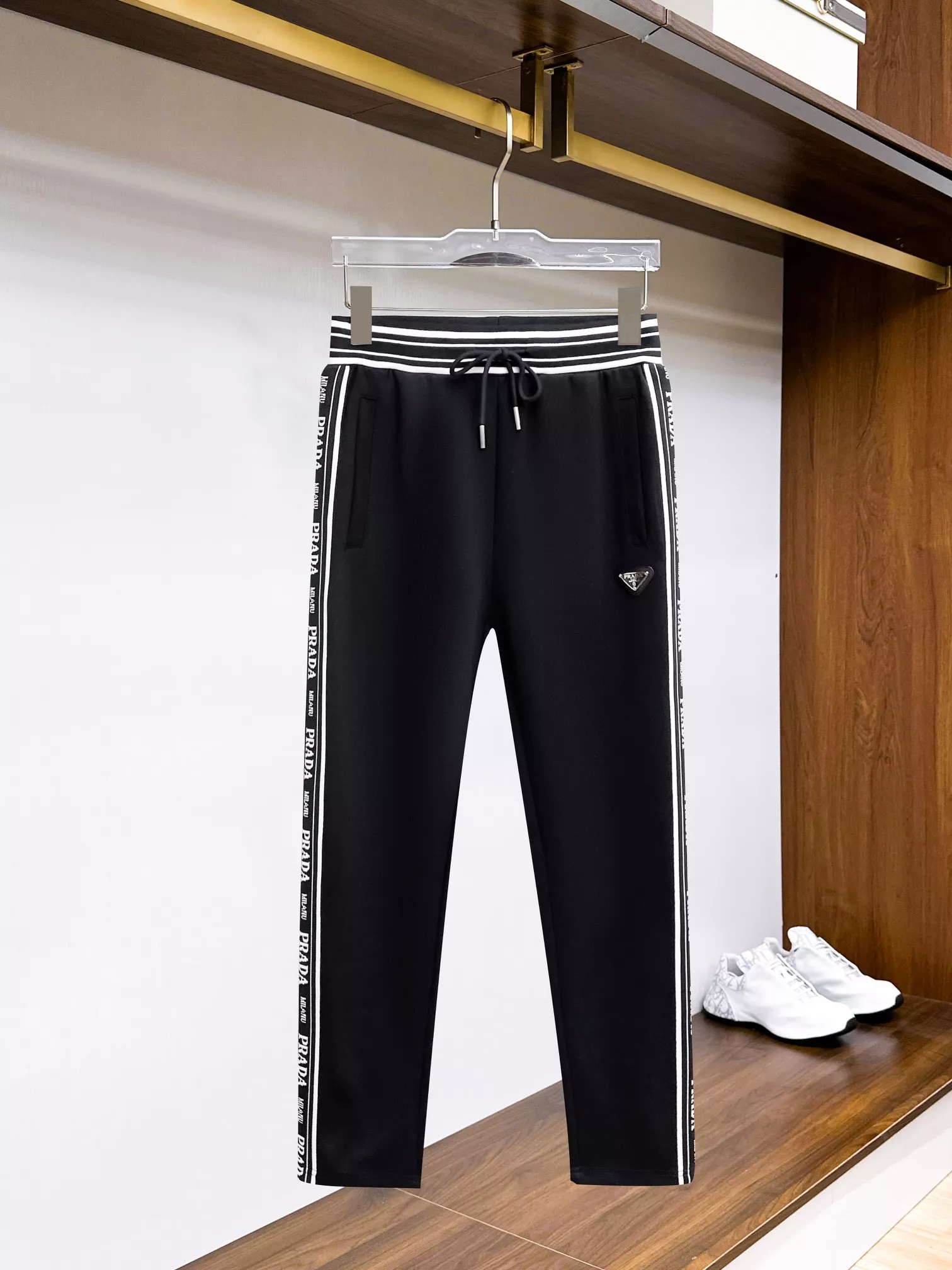 Prada Tracksuits Long Sleeved For Men UrbanStyle 3592