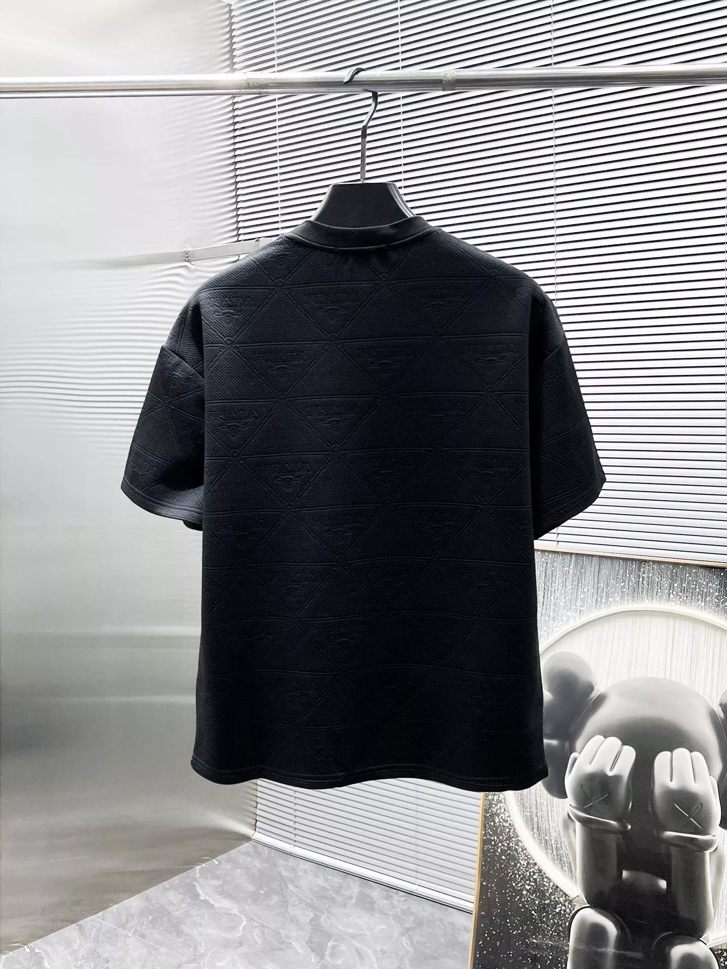 Prada Tracksuits Short Sleeved For Men EyeCatching 532