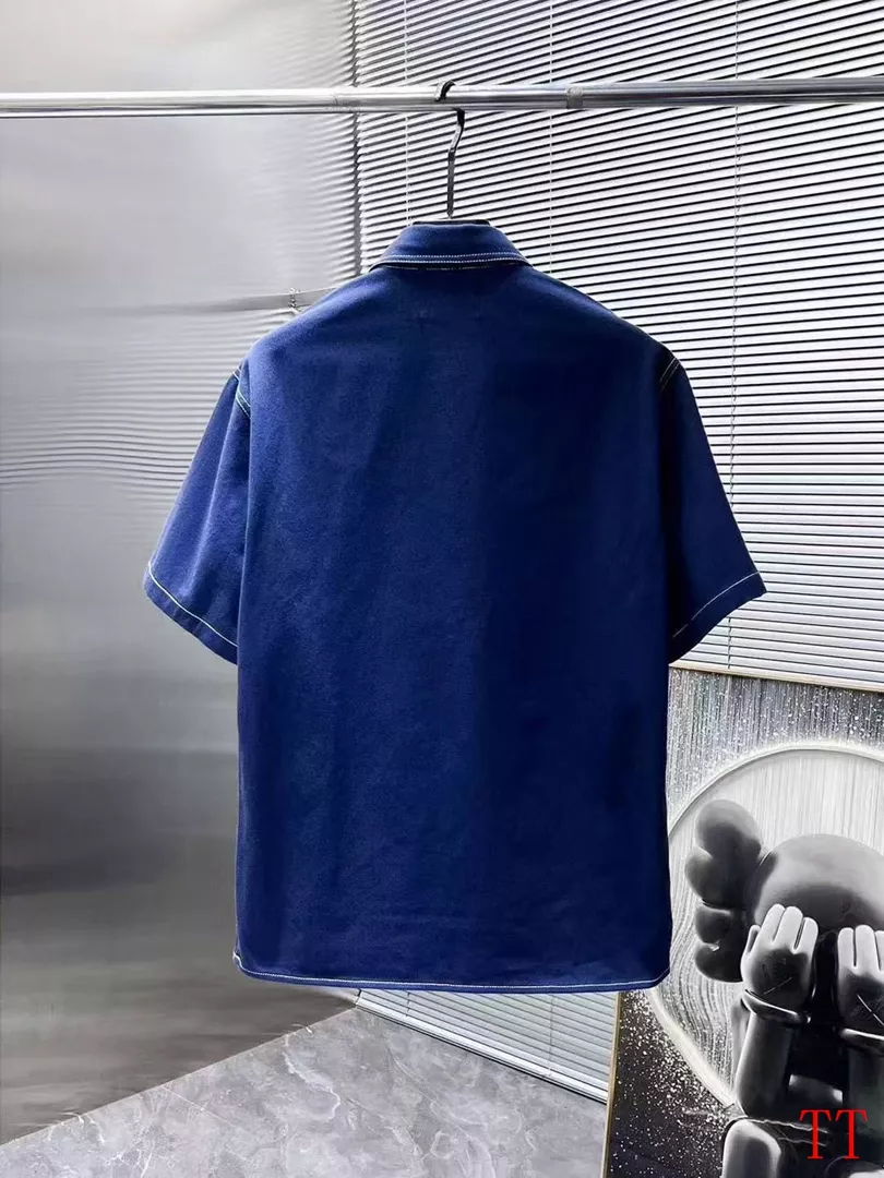 Prada Tracksuits Short Sleeved For Men Modern 6665