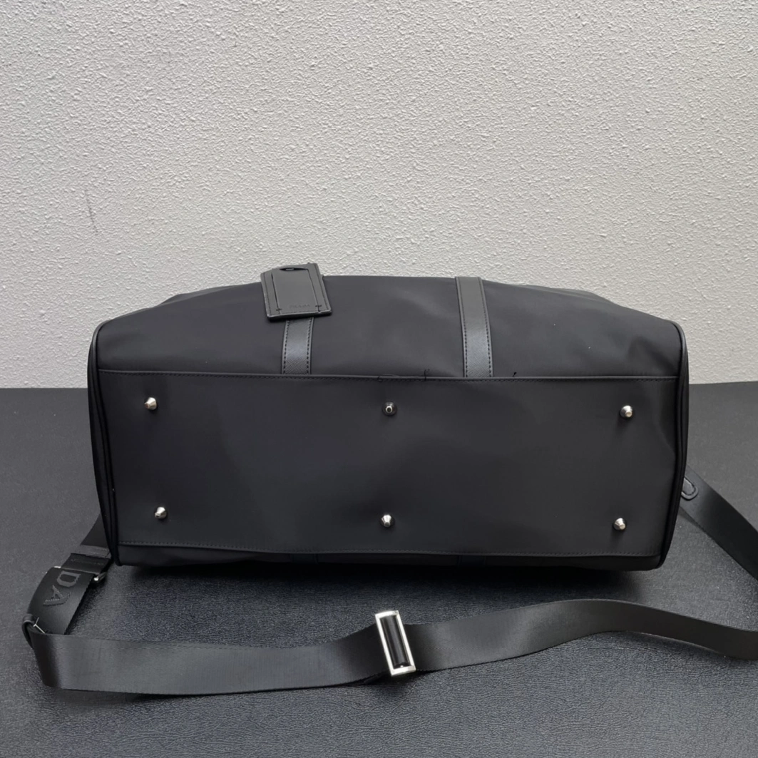 Prada Travel Bags Bold 2665