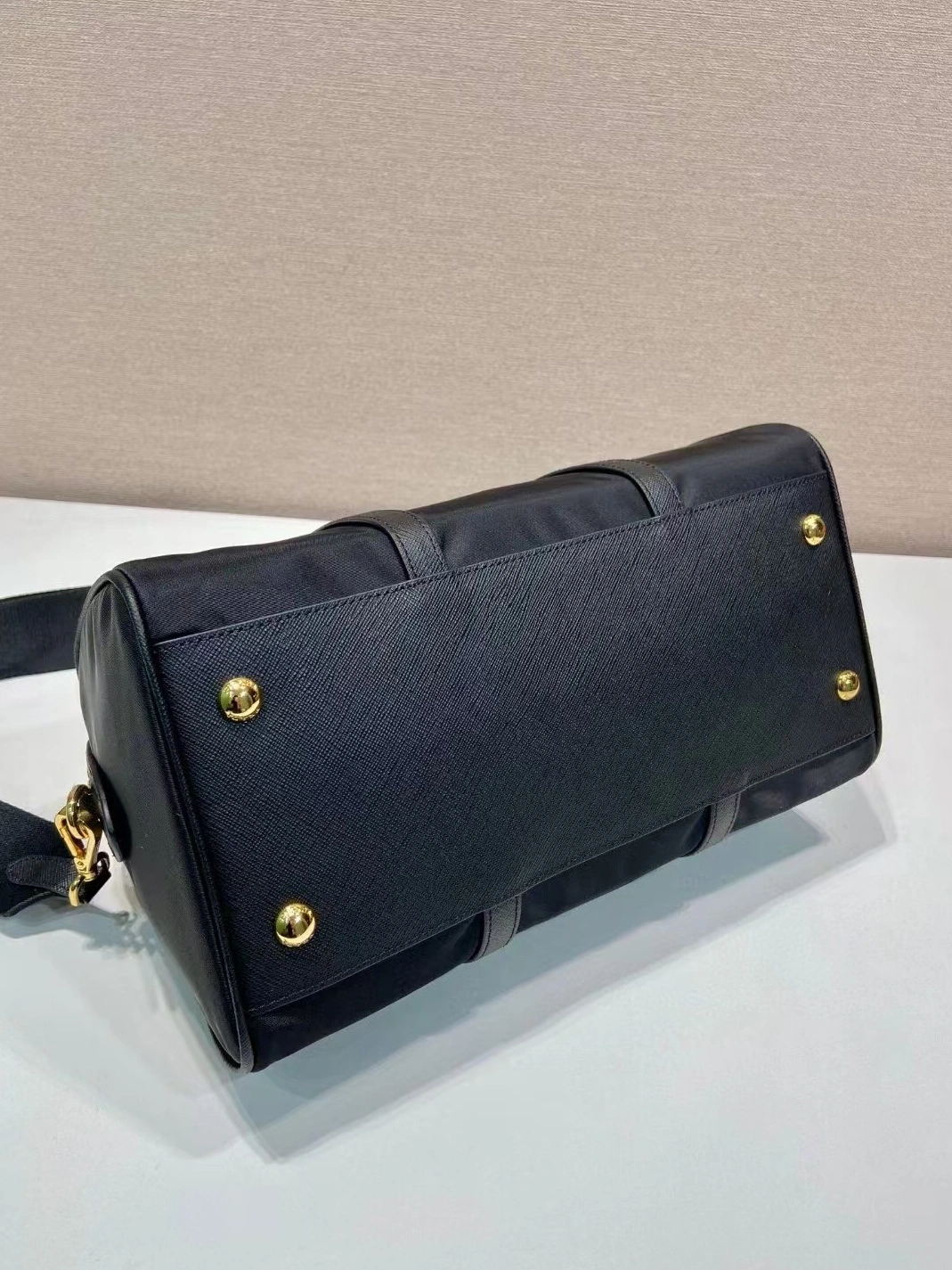 Prada Travel Bags Vibrant 3823
