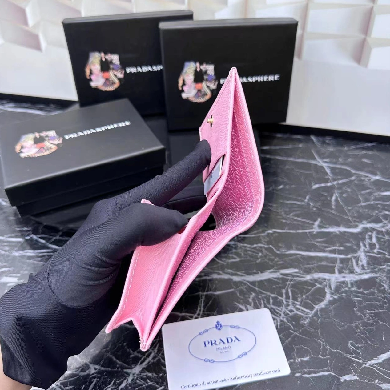 Prada Wallets For Women DailyWear 9294