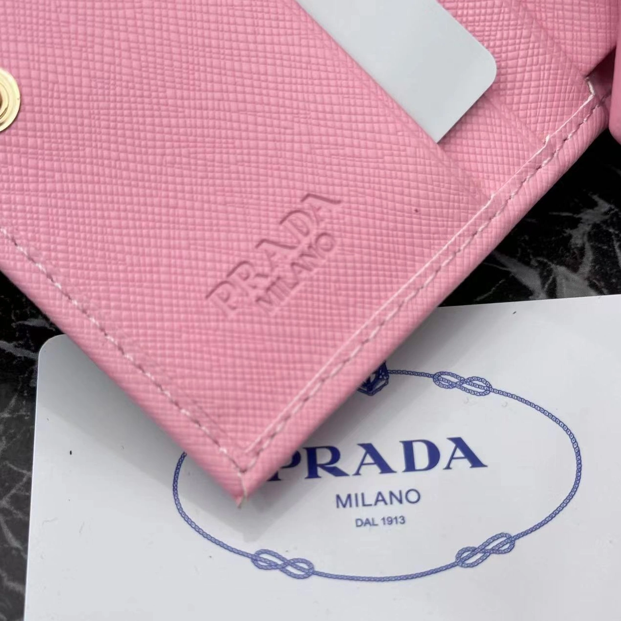 Prada Wallets For Women DailyWear 9294