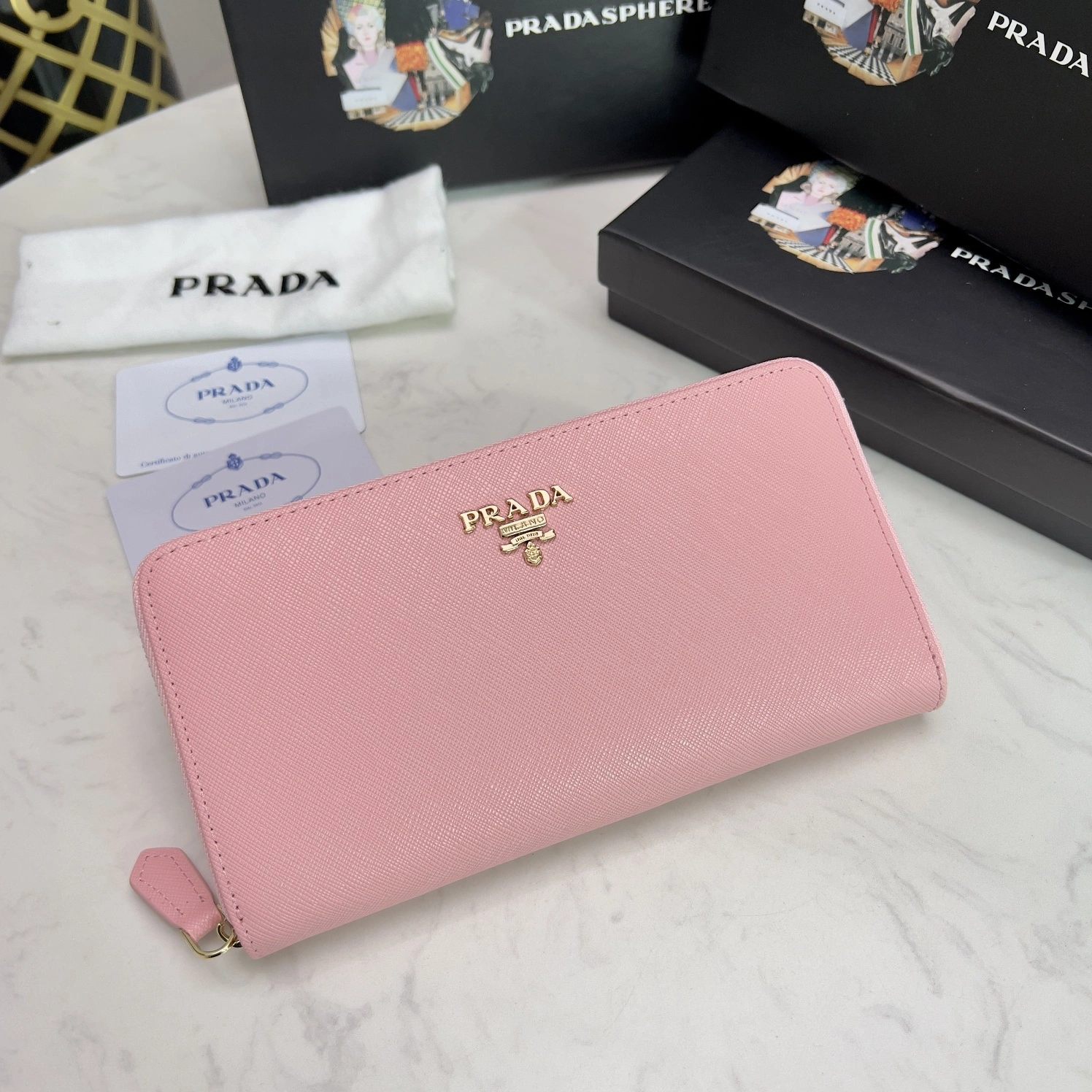 Prada Wallets Reliable 5809