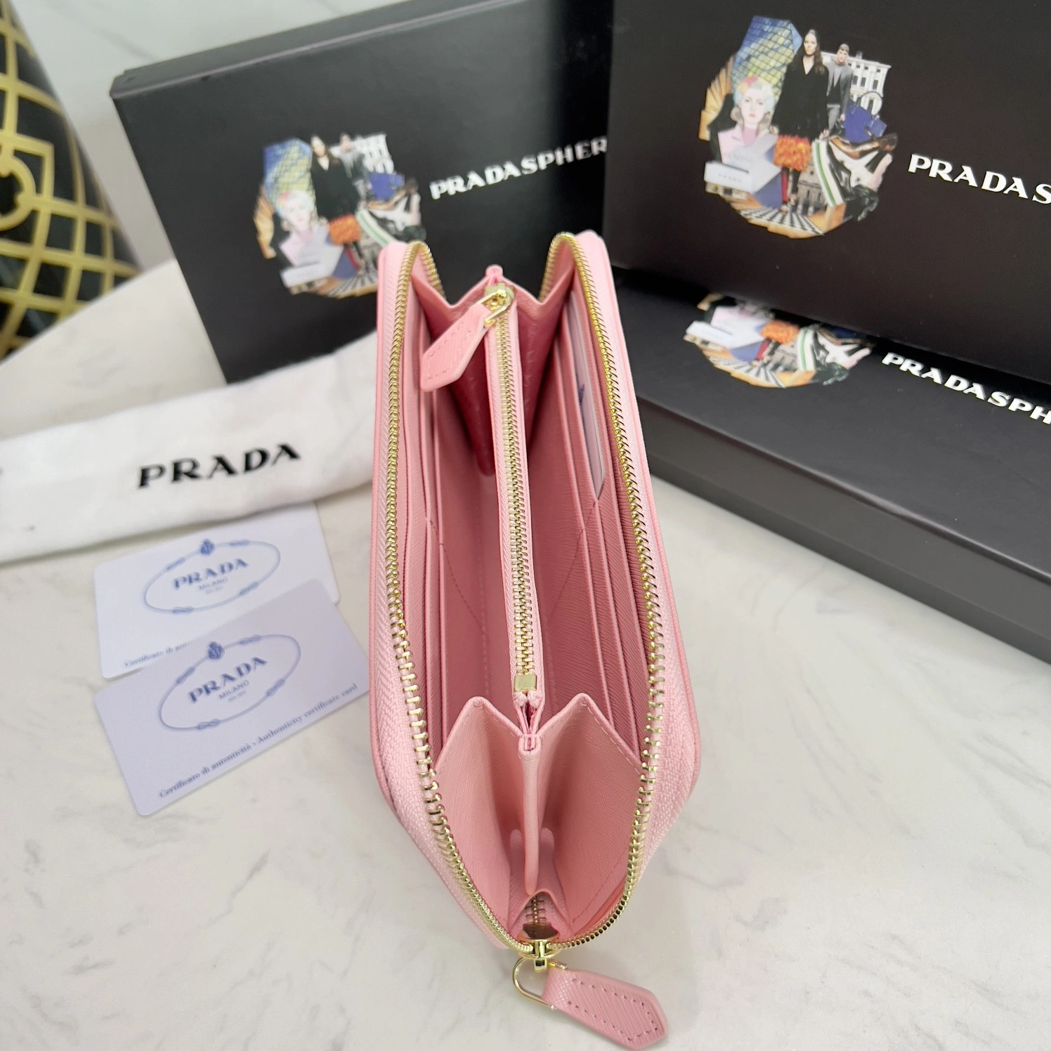 Prada Wallets Reliable 5809