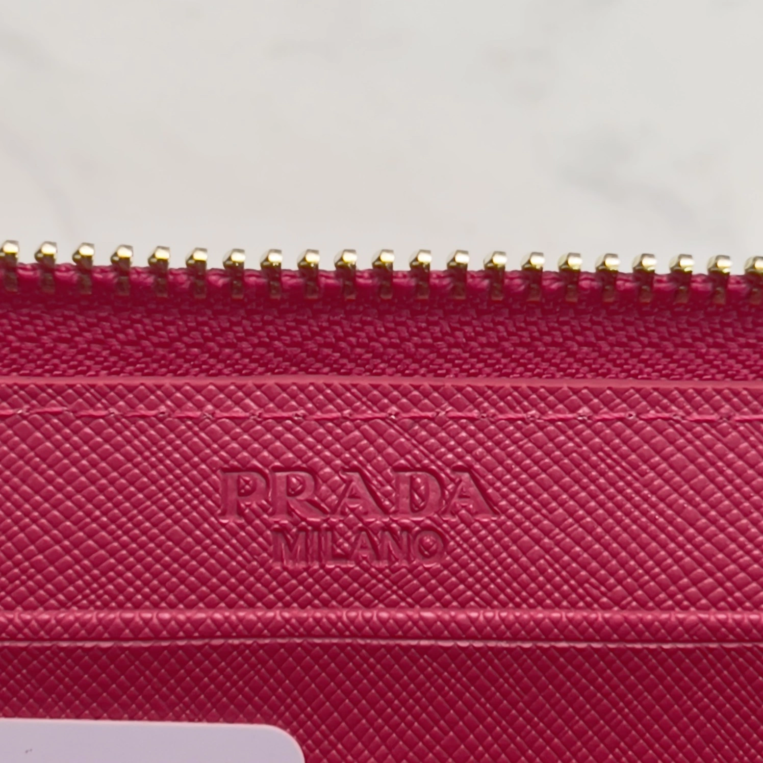 Prada Wallets Sleek 6279