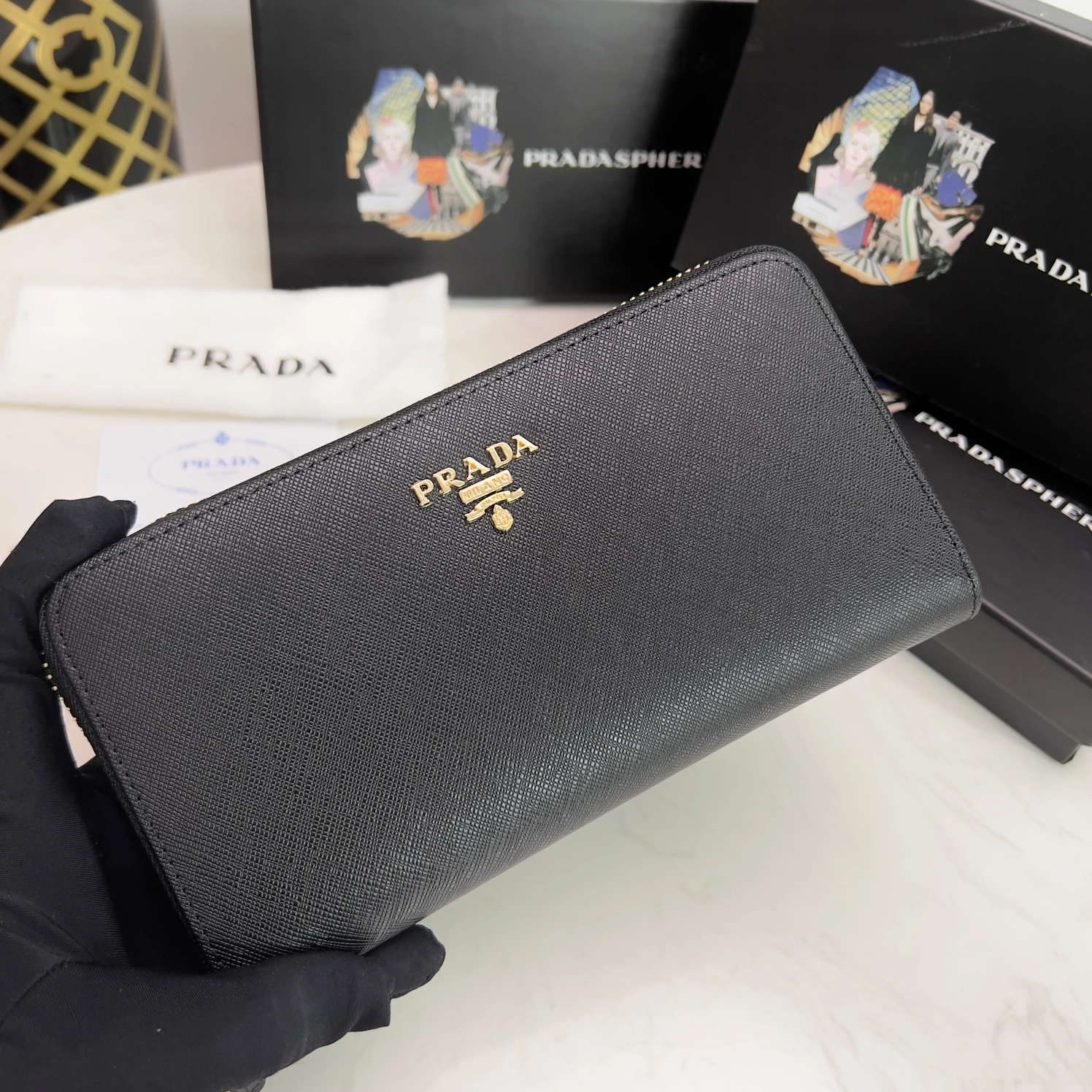 Prada Wallets Sophisticated 9231